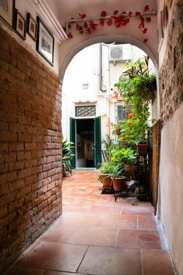 Il Nido - Cozy Studio Apartment In Santa Croce Florence Exterior photo